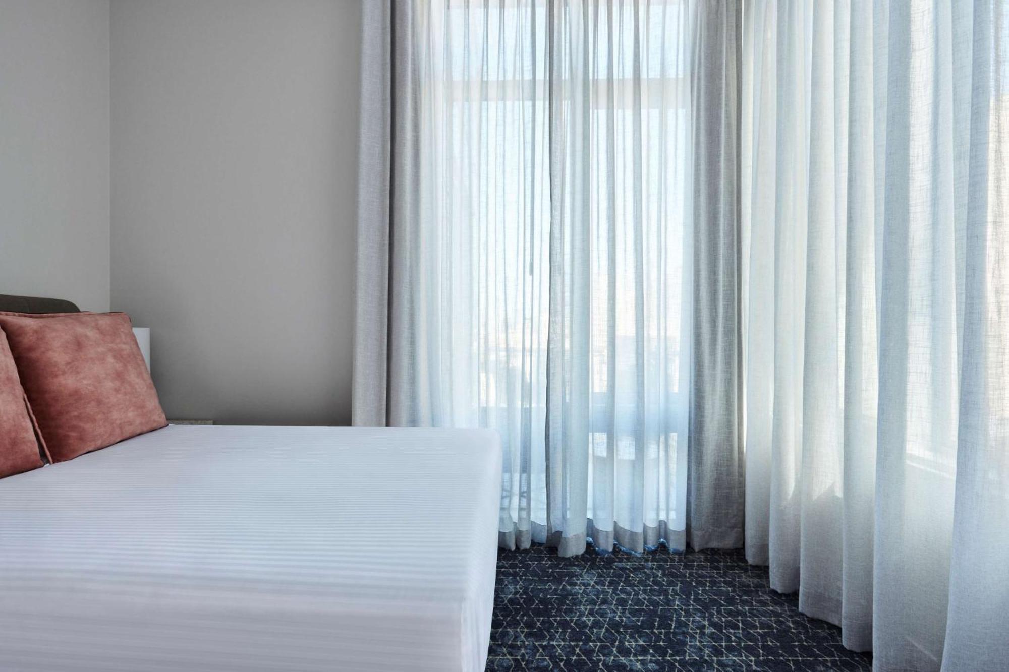 Adina Apartment Hotel Melbourne Flinders Street Экстерьер фото
