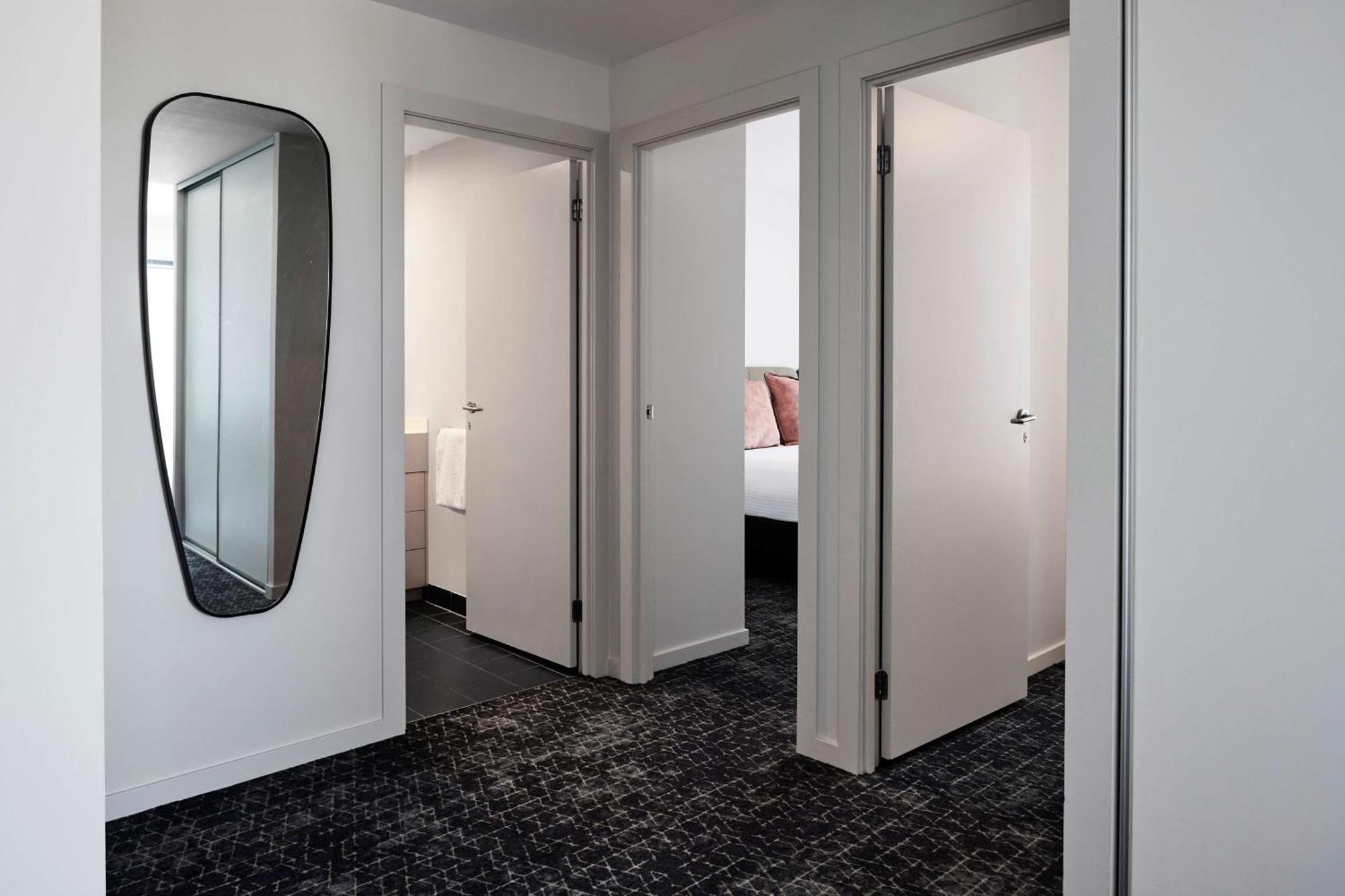 Adina Apartment Hotel Melbourne Flinders Street Экстерьер фото
